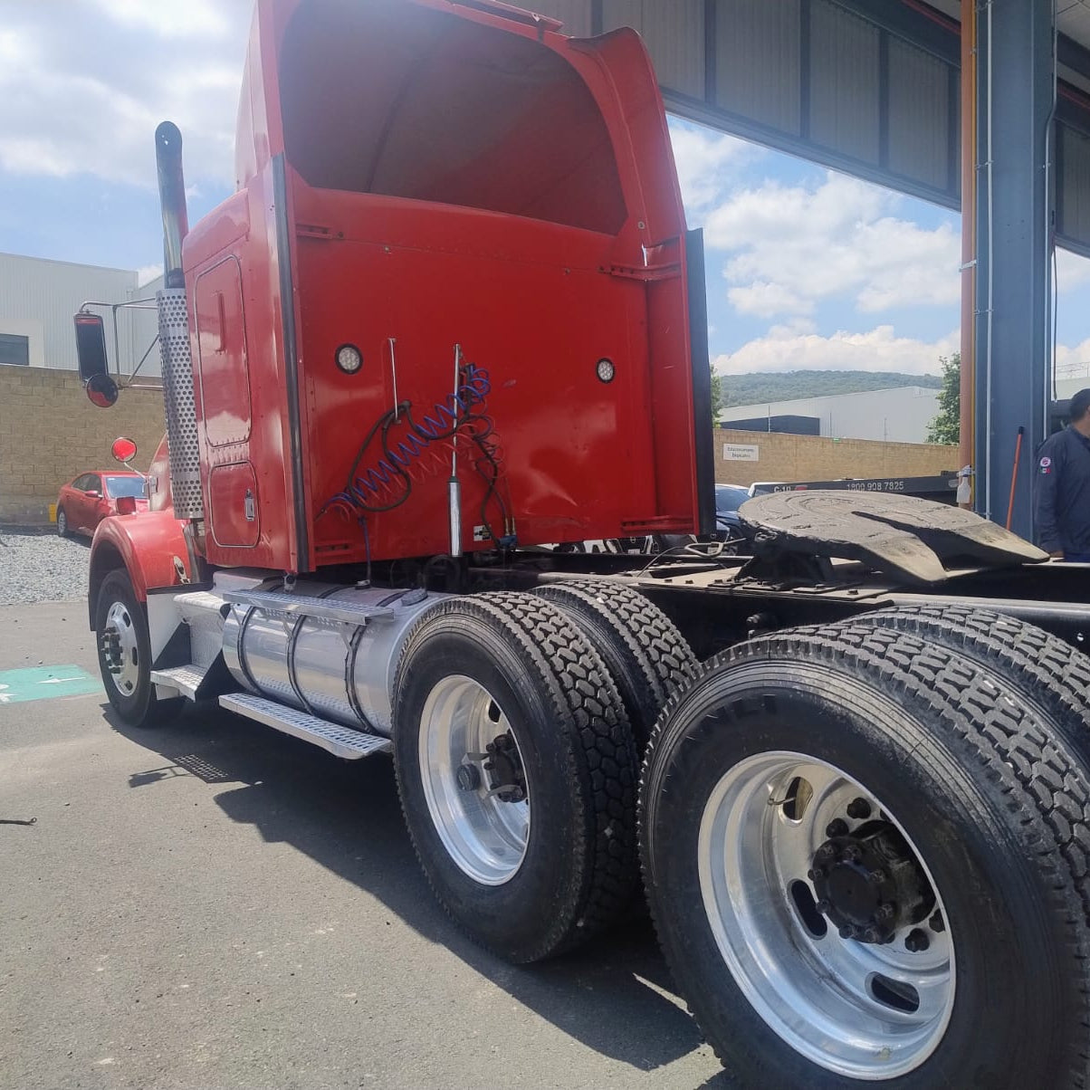 Kenworth T800