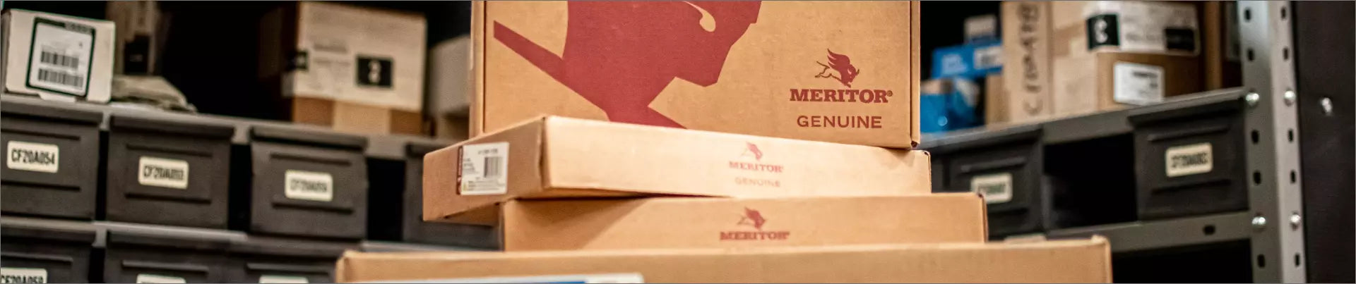 Banner de mayoristas con cajas de tractopartes meritor