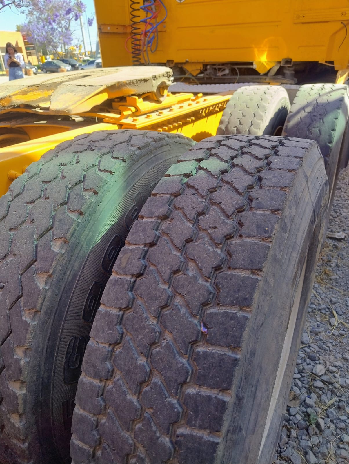 Camión Volvo VNL64T-630